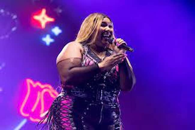 Lizzo Was Taken Off The List Of Possible Acts For The Super Bowl LVII Halftime Show