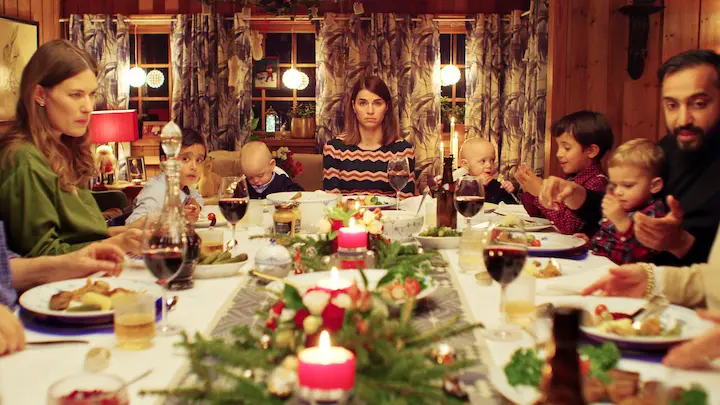 Home for Christmas Season 3 Release Date: Everything You Need to Know 4 Home for Christmas Season 3 Release Date 3
