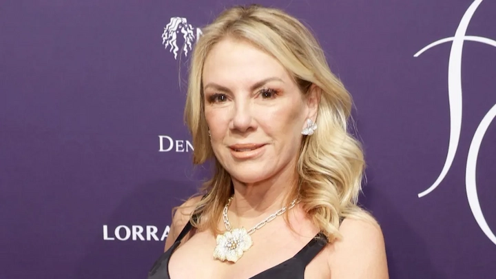 Avery Singer Net Worth: Age, Height, Top Songs & Career 5 Avery Singer Net Worth 3