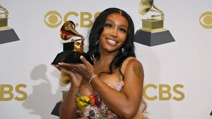 SZA Net Worth: Life, Music & Success 2 SZA Net Worth 1