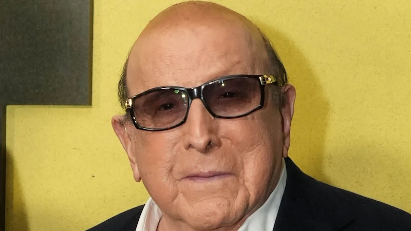 Clive Davis 2